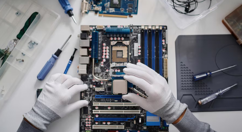 Riparazione Computer Fissi e Portatili